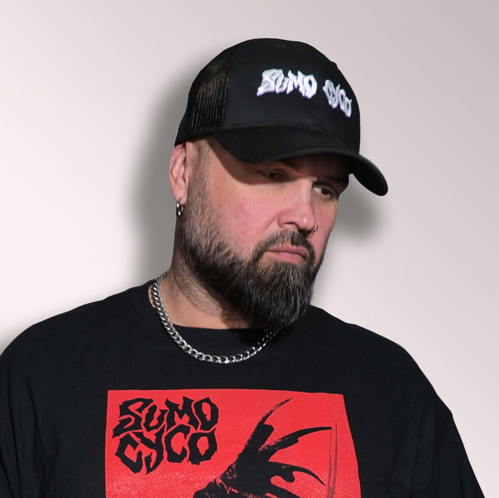 Creepy Embroidered Snapback – SUMO CYCO